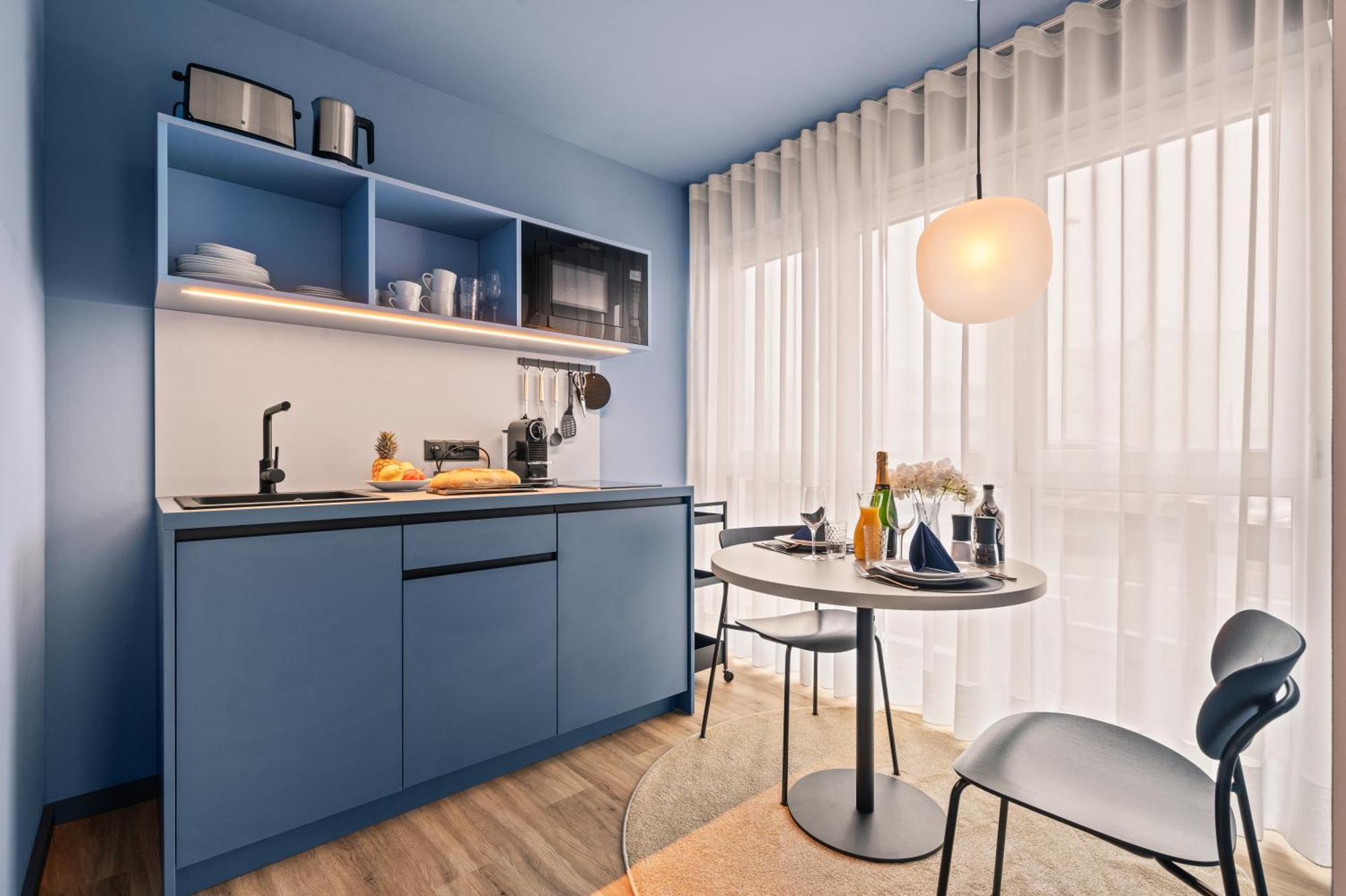 Motel42-Temporary Living FDH Buitenkant foto