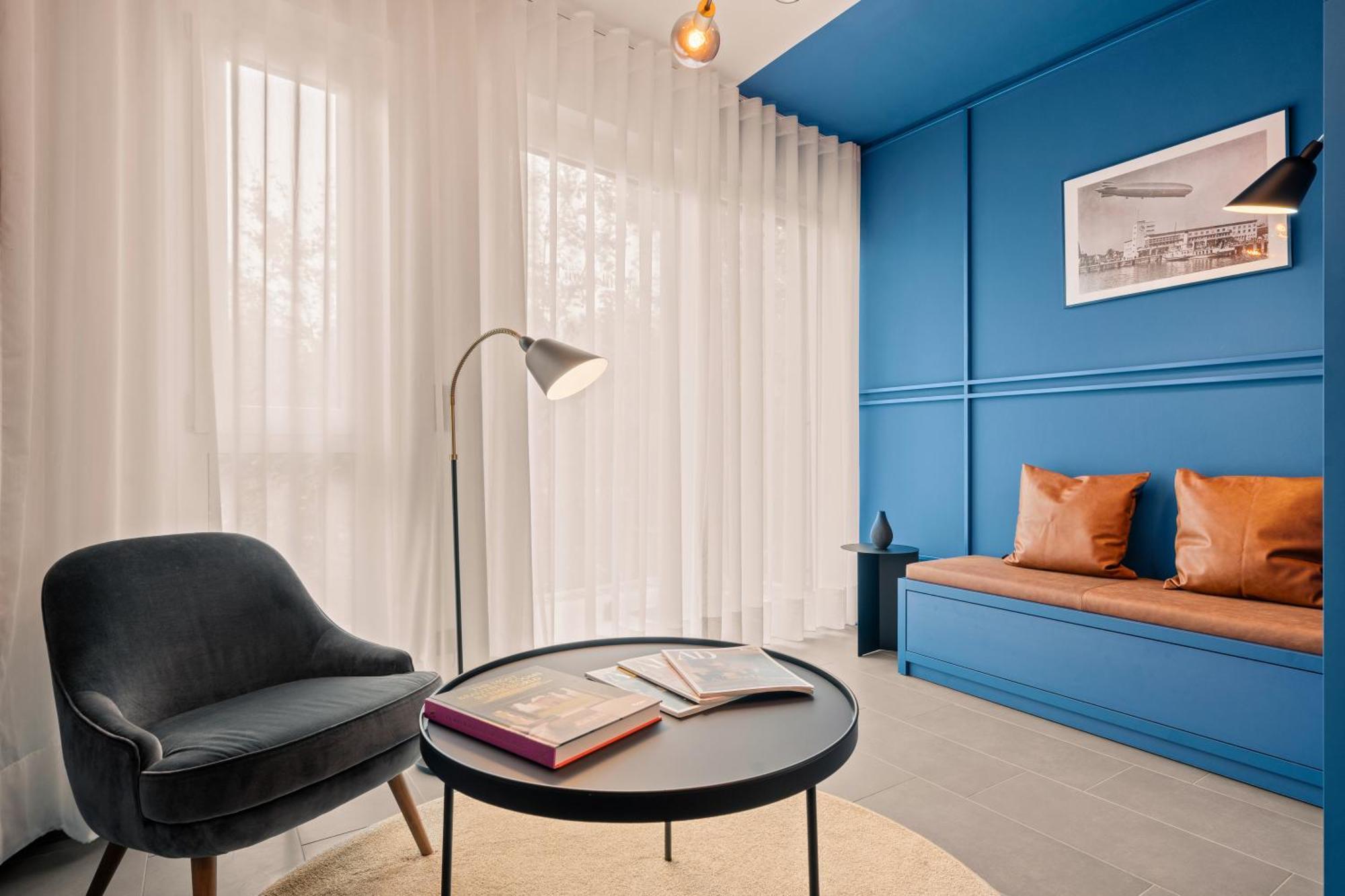 Motel42-Temporary Living FDH Buitenkant foto